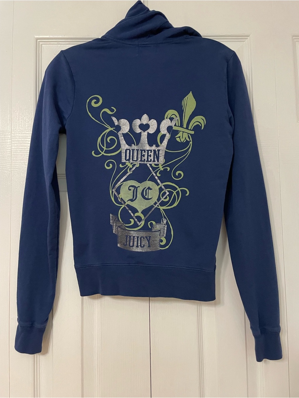 Juicy Couture Blue Zip Hoodie with Queen Back Graphic - Picture 4 of 6